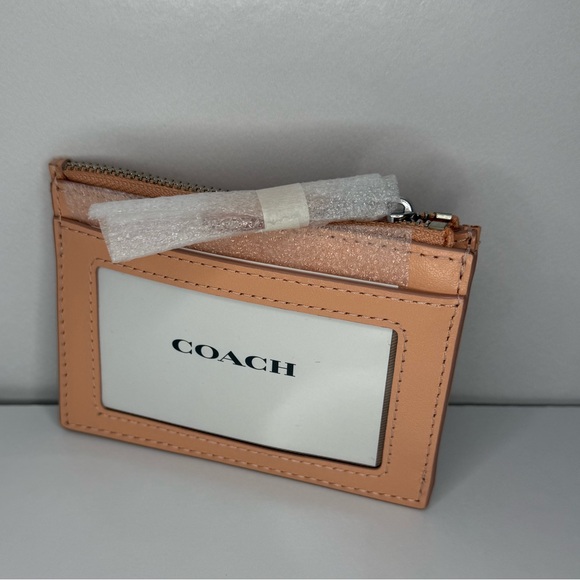 🧡 COACH Zip Card Case 🧡 - Picture 3 of 4